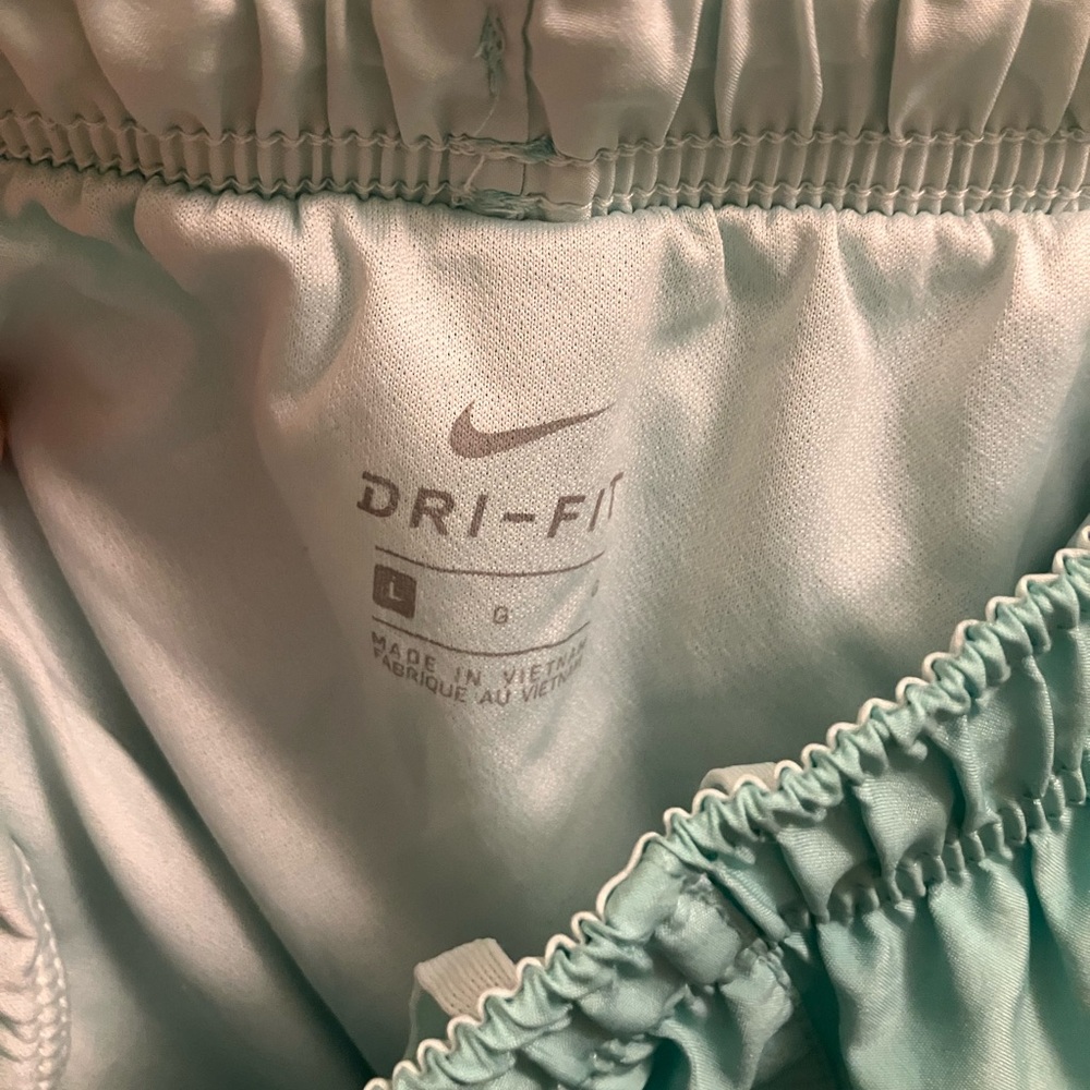 Nike Women's Aqua Tempo Running Shorts - Picture 5 of 6